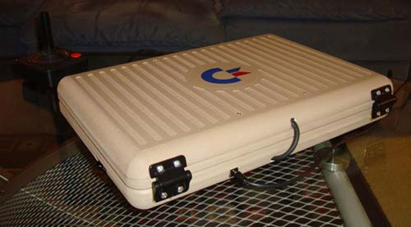 Illustration for article titled If Only There Were More Of These Commodore 64 Laptops